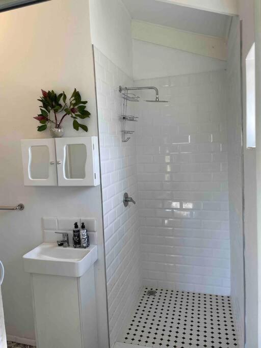 Protea Loft - Romantic Stay - No Load Shedding Хилтон Экстерьер фото